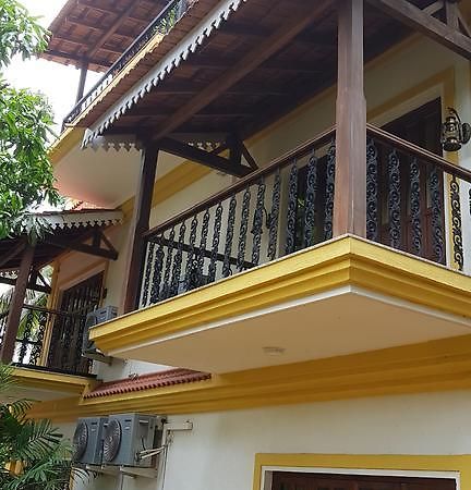 Hôtel De Hibiscus à Candolim Extérieur photo