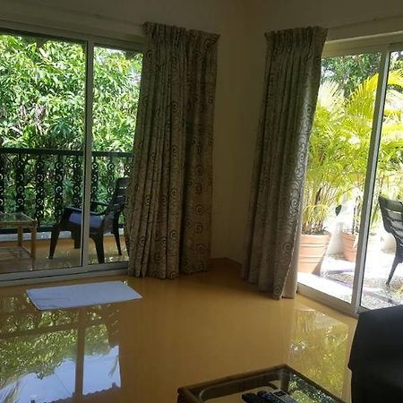 Hôtel De Hibiscus à Candolim Extérieur photo